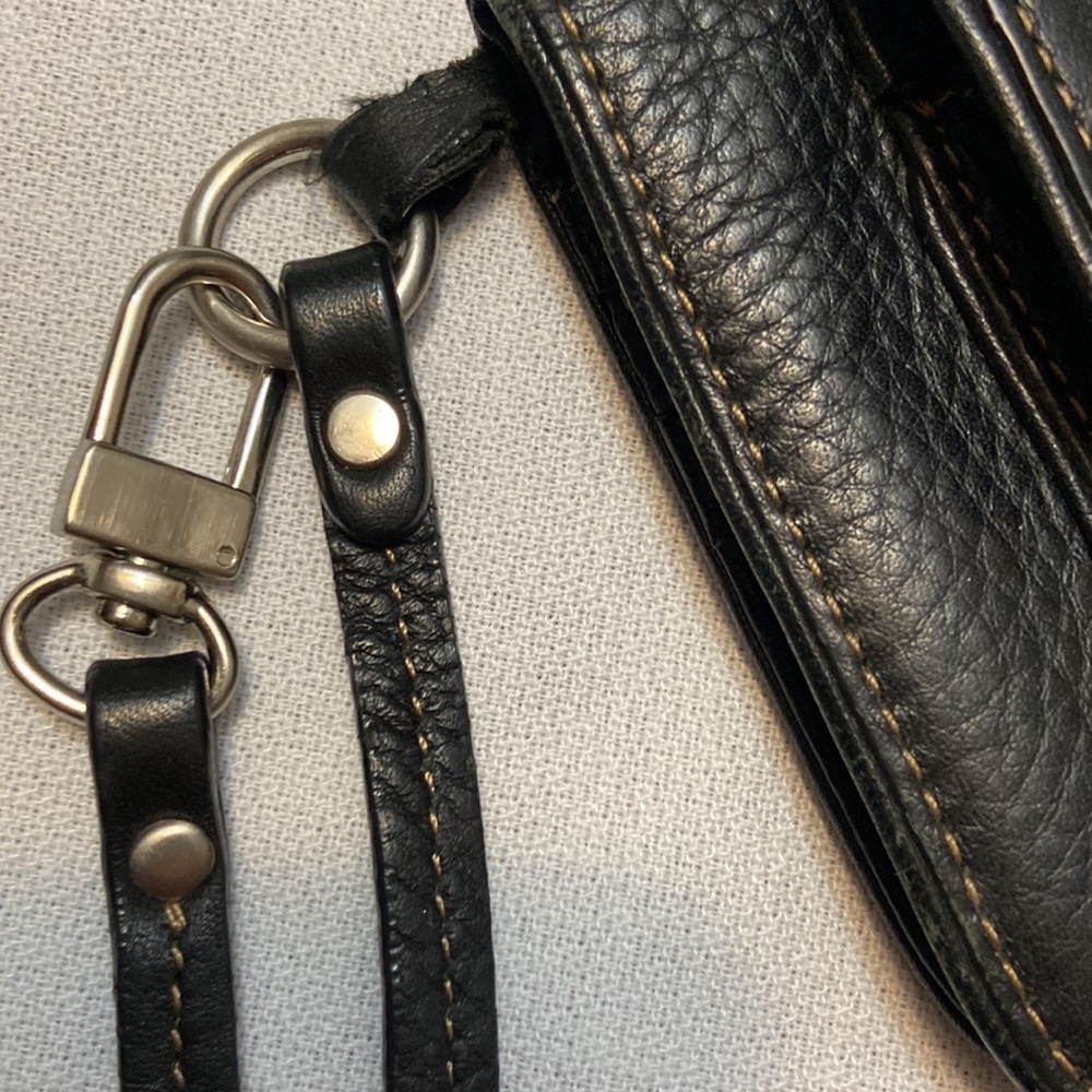 Ann Taylor Wristlet Clutch Wallet, ID&Multiple Card Slots,Zippered Compartments - Picture 9 of 11